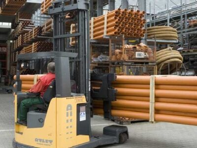 Reach Truck (F5)